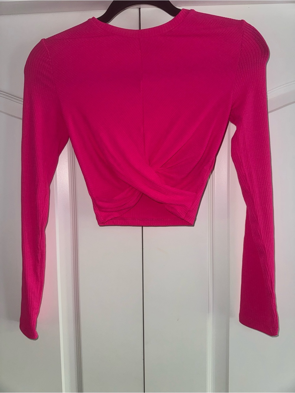 H&M Hot Pink Long-Sleeve Twist-Front Crop Top